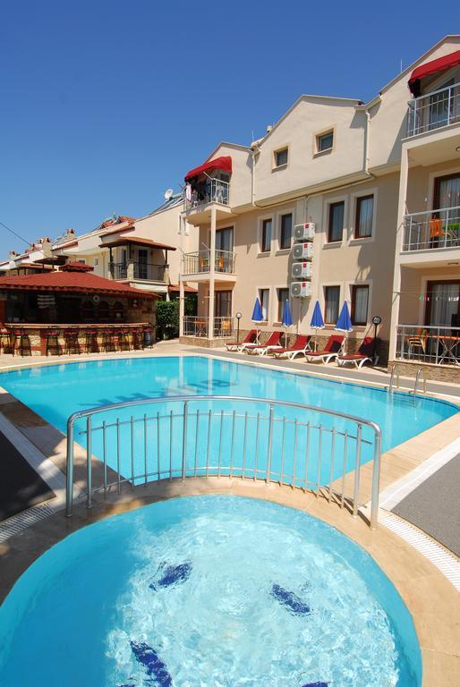 Burak Apart Hotel Fethiye Buitenkant foto